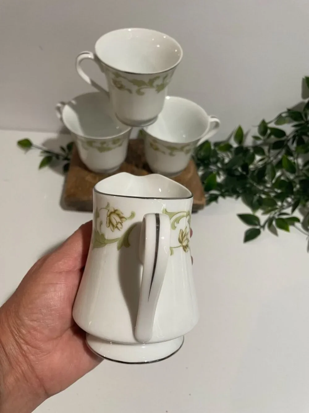 Mikasa Trousseau 9362 Fine China Creamer & 3 Coffee Cups Set Japan